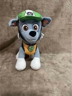 Paw Patrol Plush 8" Stuffed Animal Toy Rocky Recycle Pup 2018  Dog Spin Master